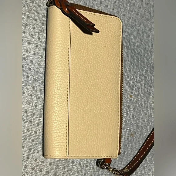 Michael Kors pebbled Leather wallet New with tags! - Picture 2 of 3